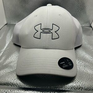 Under Armour Golf Hat NEW WITH TAGS